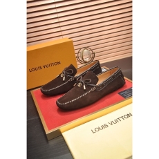 Louis Vuitton Low Shoes